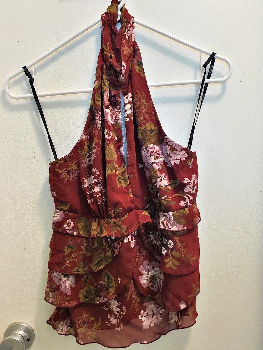 XOXO Floral Halter Cami in Red & Purple Size Medium Like New